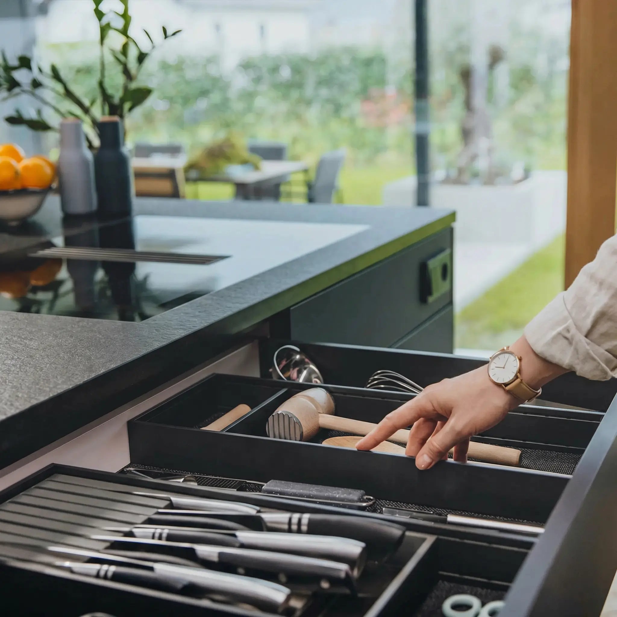 AMBIA-LINE Schubladeneinsatz Stahl (20 cm) Rahmen Blum