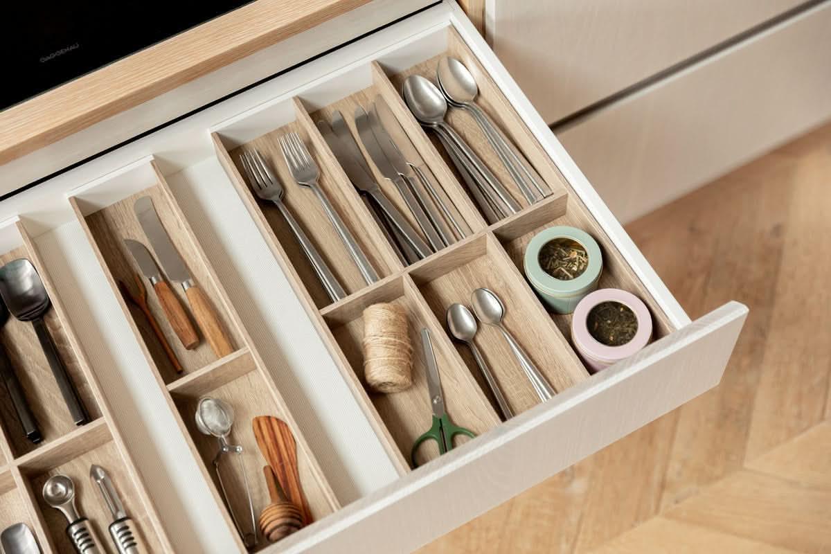 CLASSICduo Stahl Soft-Touch. Besteckkasten & Rahmen Bundle (40 cm) Bundle Blum