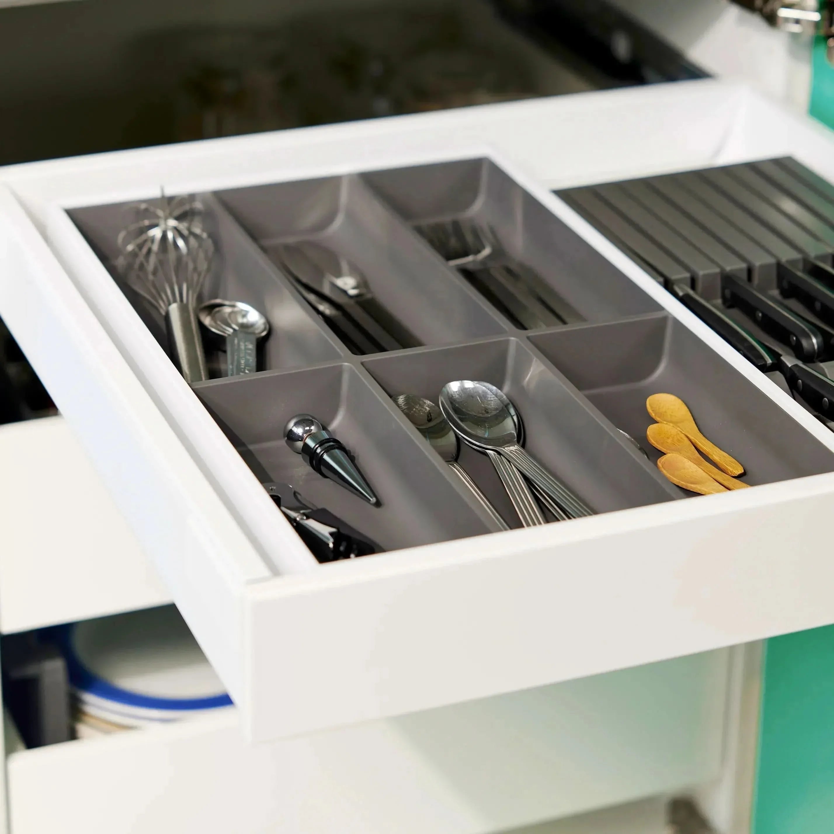 CLASSICknife Stahl Soft-Touch. Besteck- & Messereinsatz Bundle (50 cm) Bundle Blum