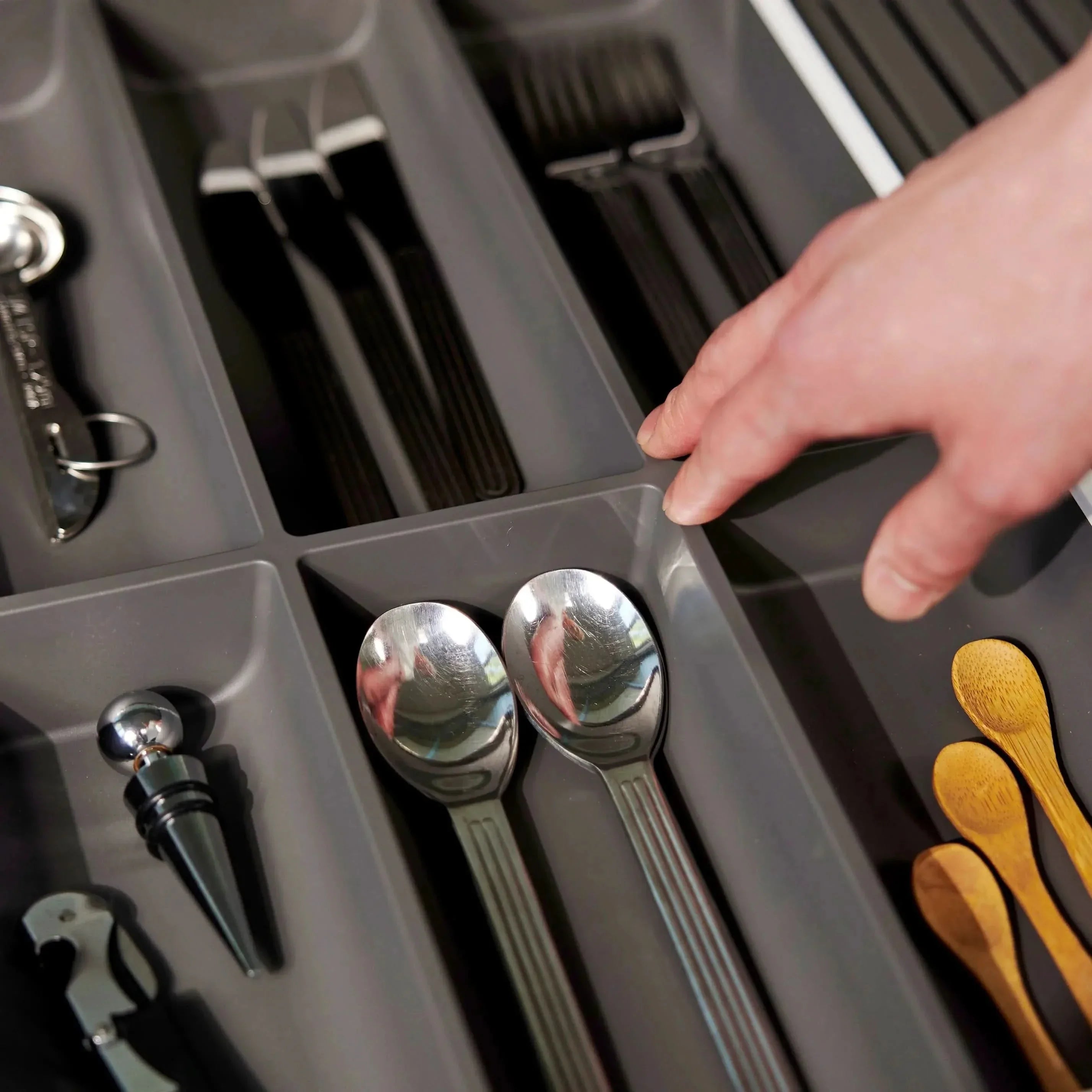 CLASSICknife Stahl Soft-Touch. Besteck- & Messereinsatz Bundle (50 cm) Bundle Blum